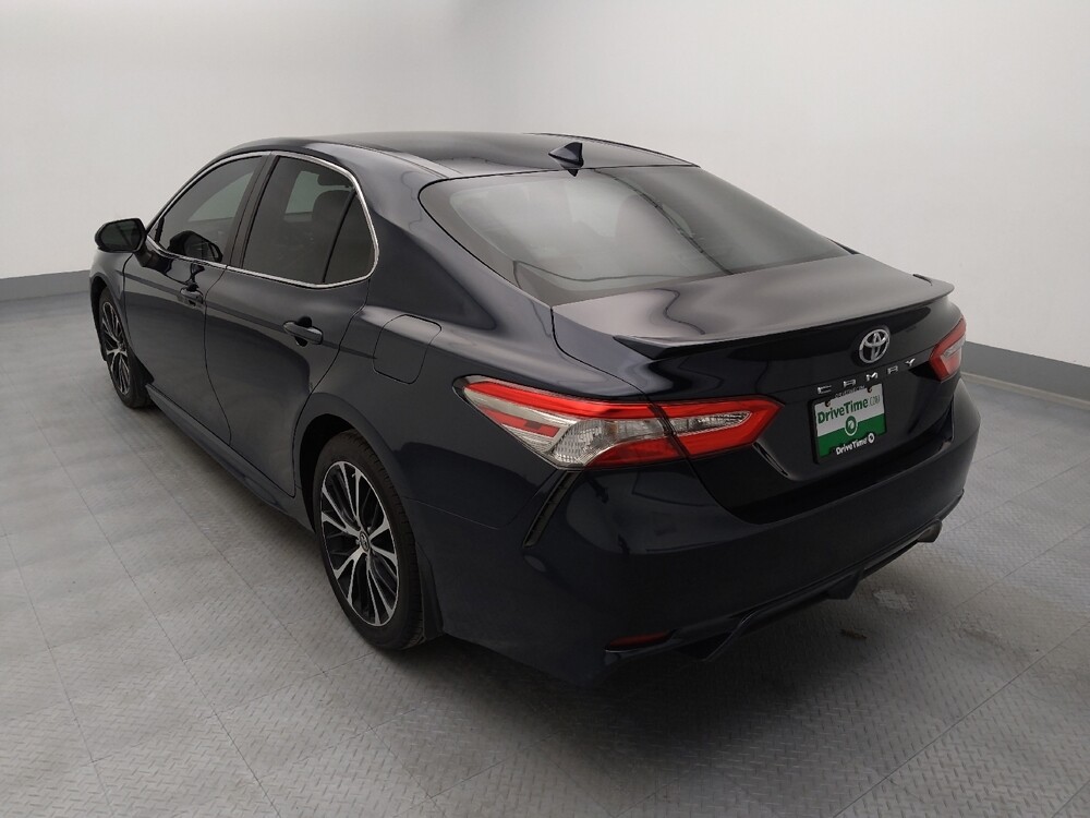 2019 Toyota Camry in Topeka, KS 66611 - 18141780 5