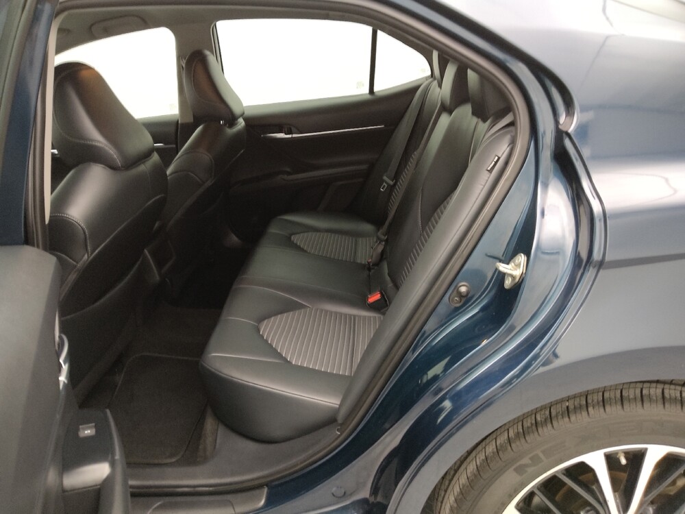2019 Toyota Camry in Topeka, KS 66611 - 18141780 18
