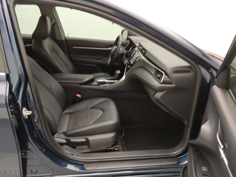 2019 Toyota Camry in Topeka, KS 66611 - 18141780 21