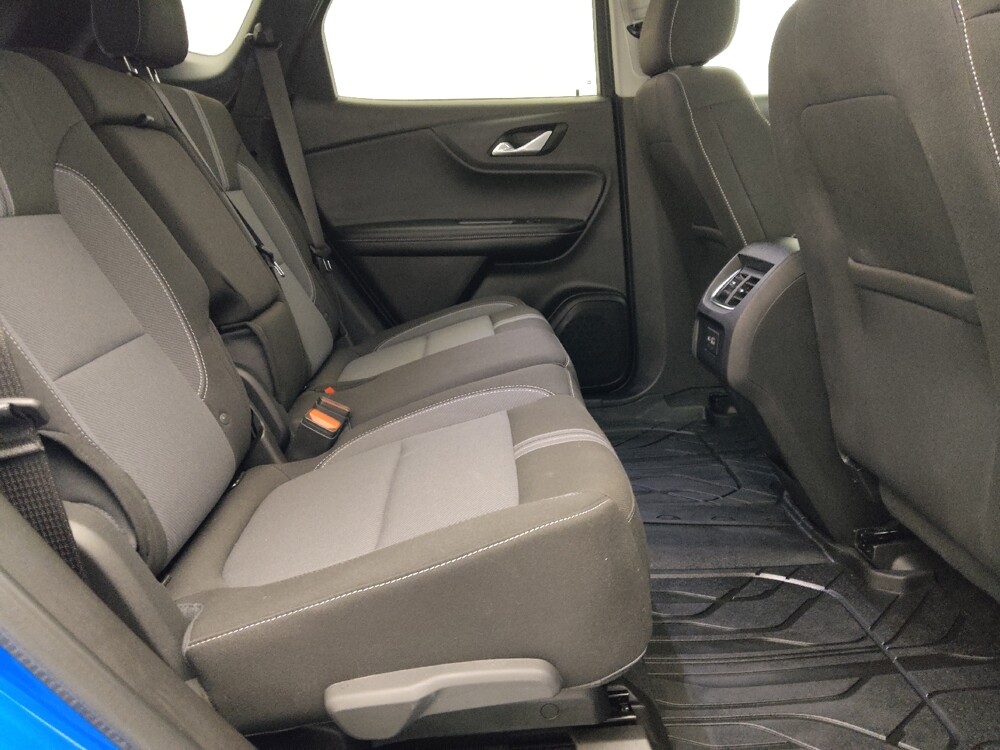 2024 Chevrolet Blazer in St. Louis, MO 63136 - 18141781 19