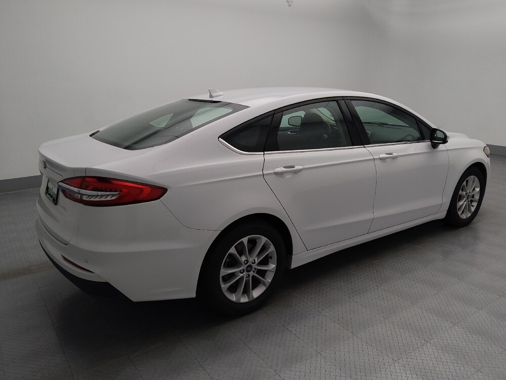 2020 Ford Fusion in Topeka, KS 66611 - 18141784 10