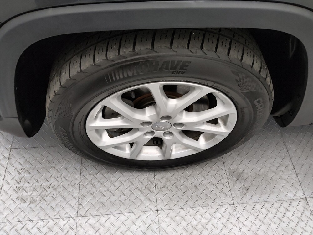 2015 Jeep Cherokee in Springfield, MO 65807 - 18141786 31