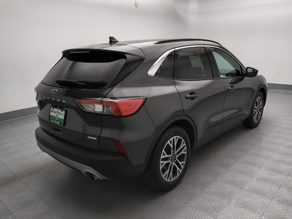 2020 Ford Escape in Springfield, MO 65807 - 18141787 9