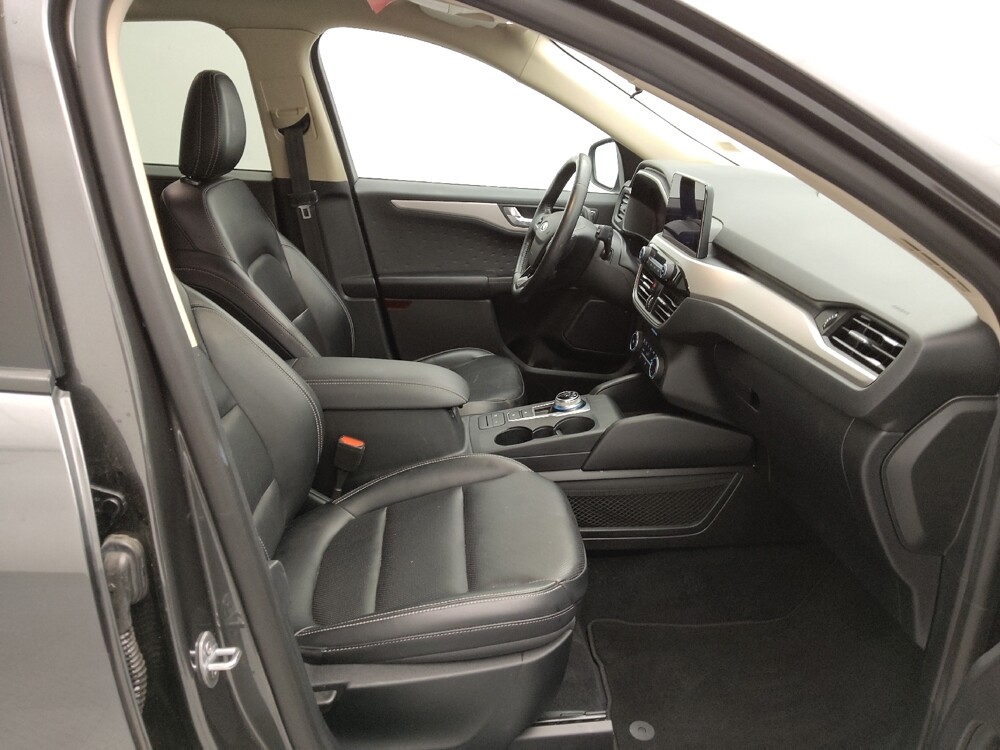 2020 Ford Escape in Springfield, MO 65807 - 18141787 21