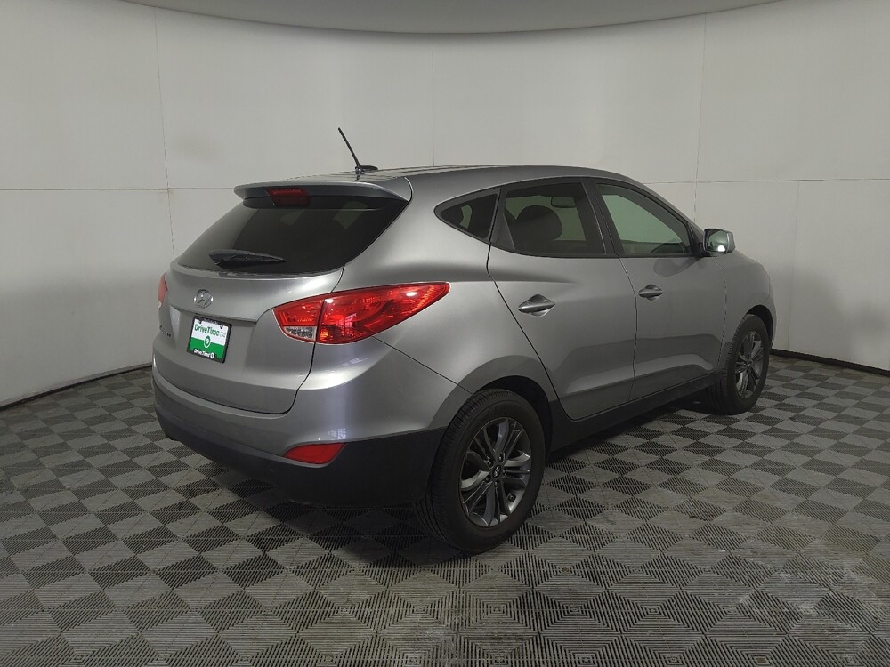 2015 Hyundai Tucson in Midlothian, IL 60445 - 18141790 10