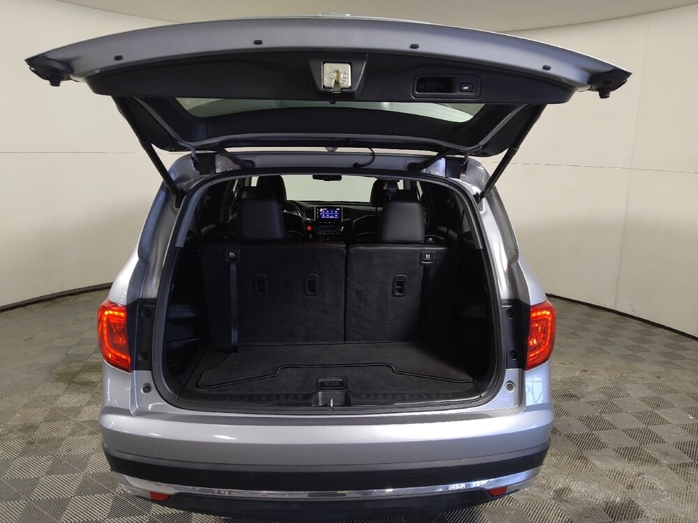 2018 Honda Pilot in Midlothian, IL 60445 - 18141793 29