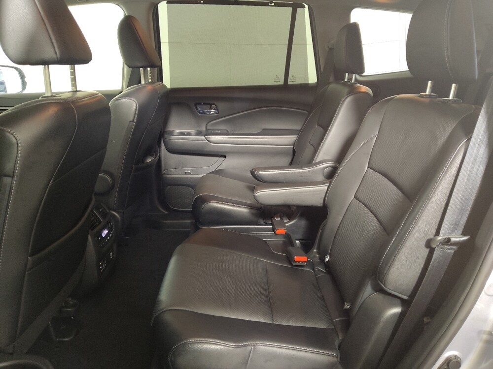 2018 Honda Pilot in Midlothian, IL 60445 - 18141793 18