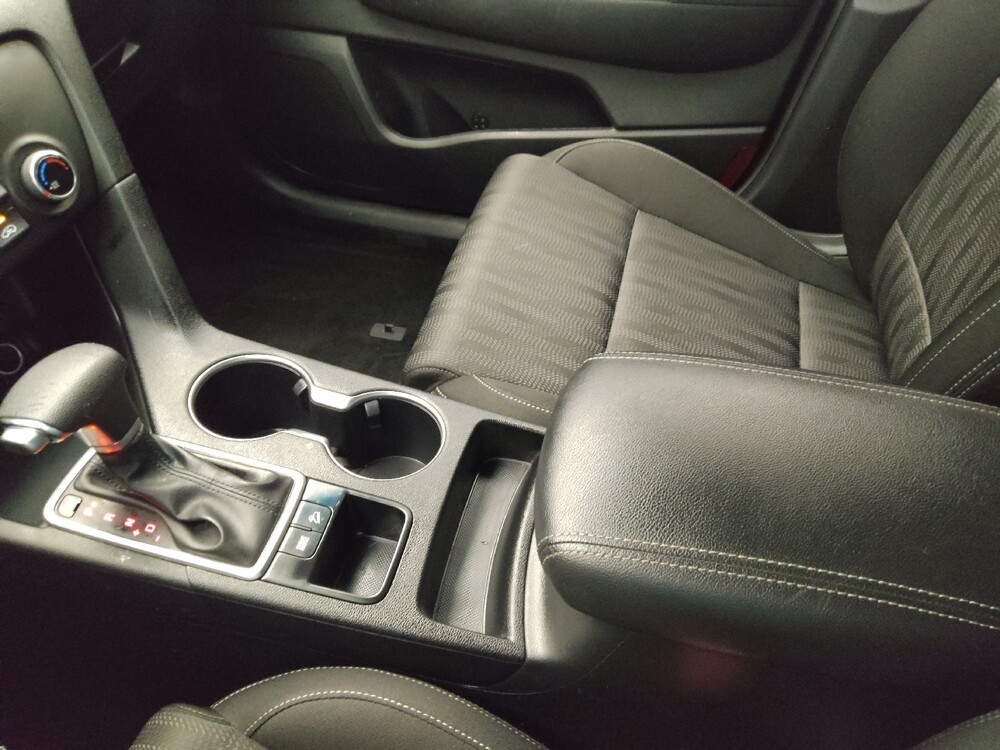 2019 Kia Sportage in Lombard, IL 60148 - 18141795 26