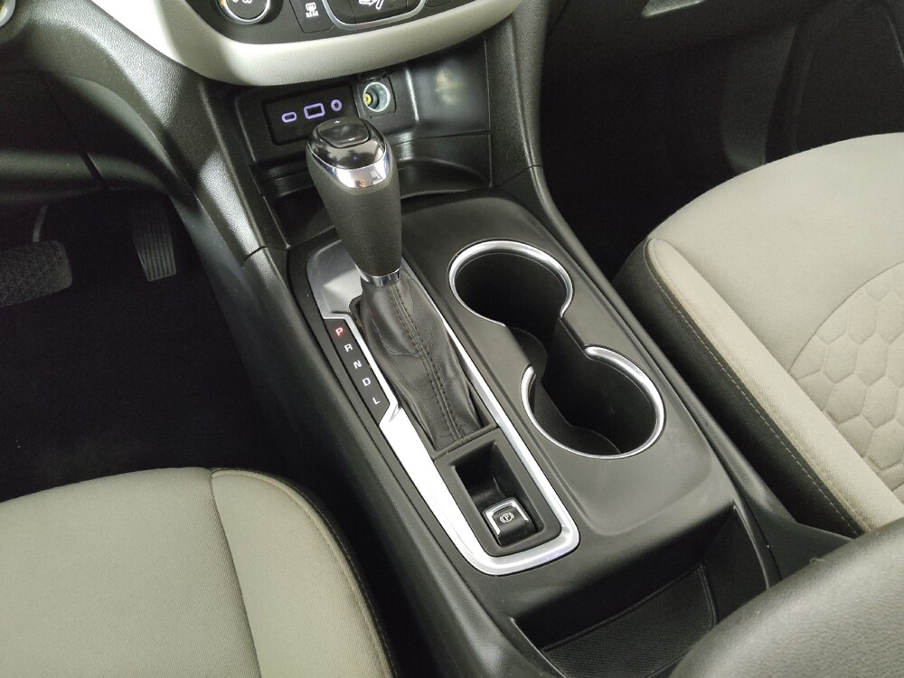 2020 Chevrolet Equinox in Midlothian, IL 60445 - 18141797 26