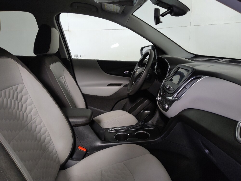 2020 Chevrolet Equinox in Midlothian, IL 60445 - 18141797 21