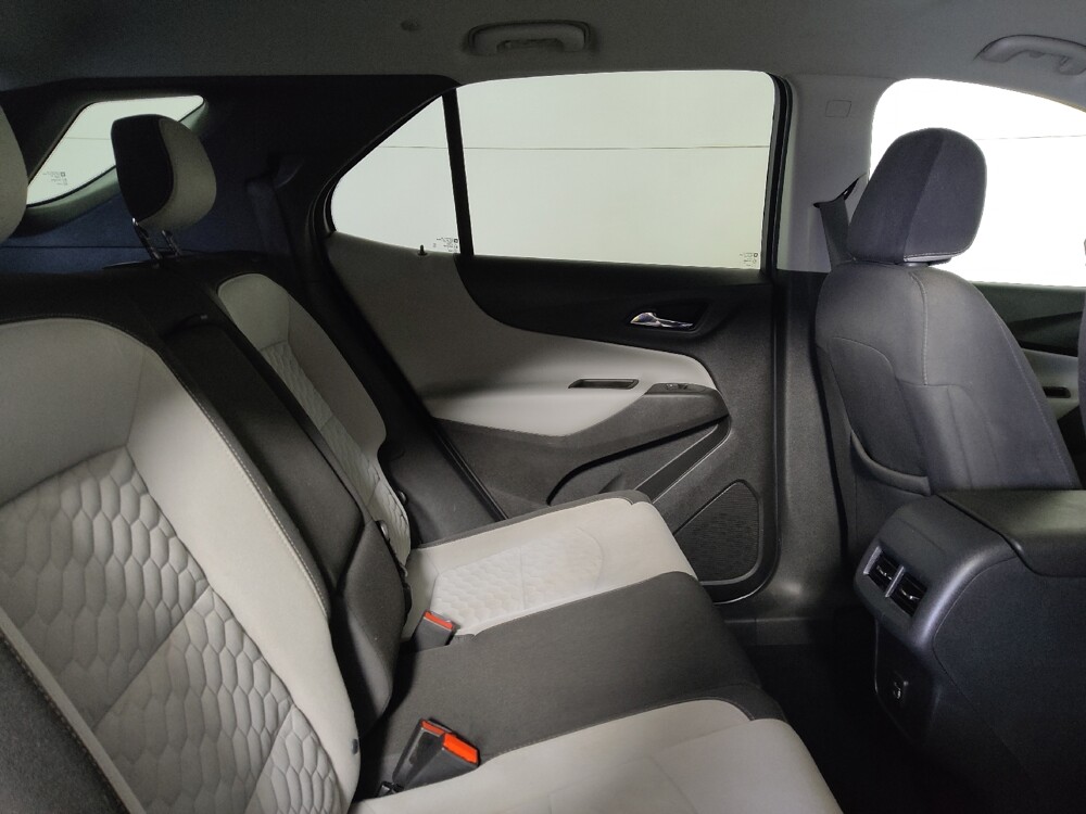 2020 Chevrolet Equinox in Midlothian, IL 60445 - 18141797 19
