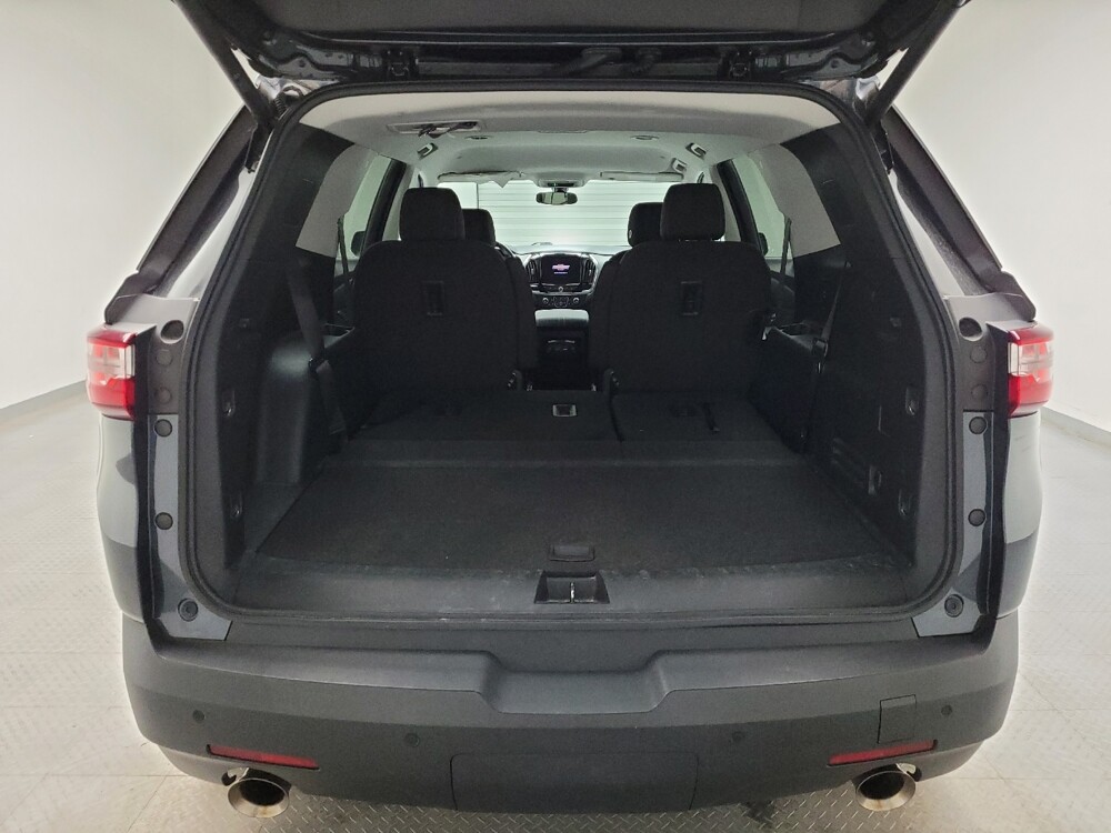 2020 Chevrolet Traverse in Eastpointe, MI 48021 - 18141801 29