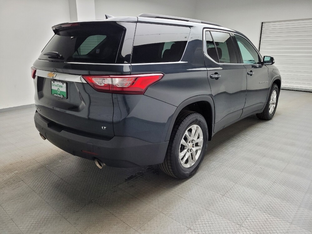 2020 Chevrolet Traverse in Eastpointe, MI 48021 - 18141801 9