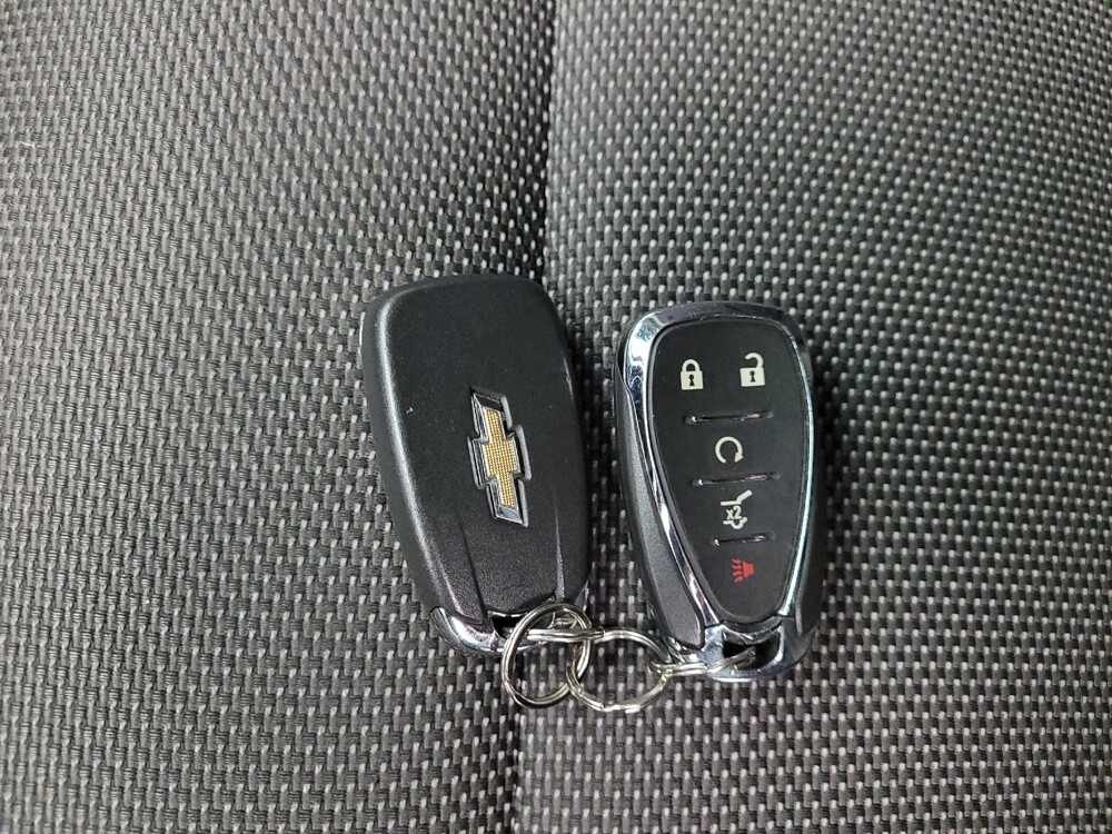 2020 Chevrolet Traverse in Eastpointe, MI 48021 - 18141801 32