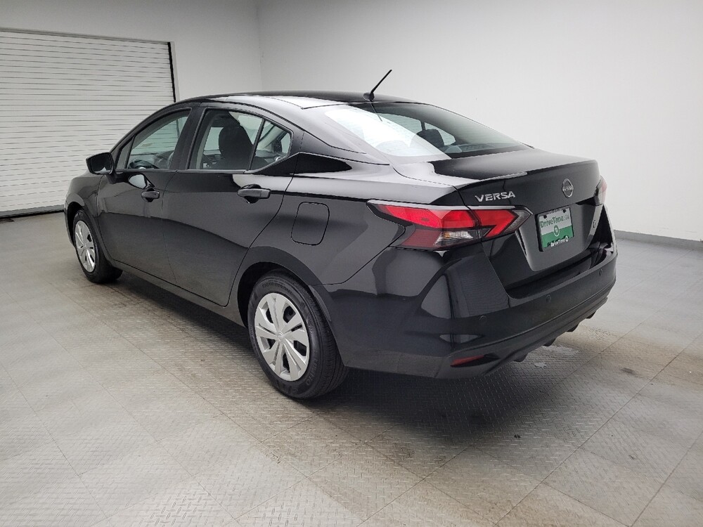 2025 Nissan Versa in Eastpointe, MI 48021 - 18141804 5