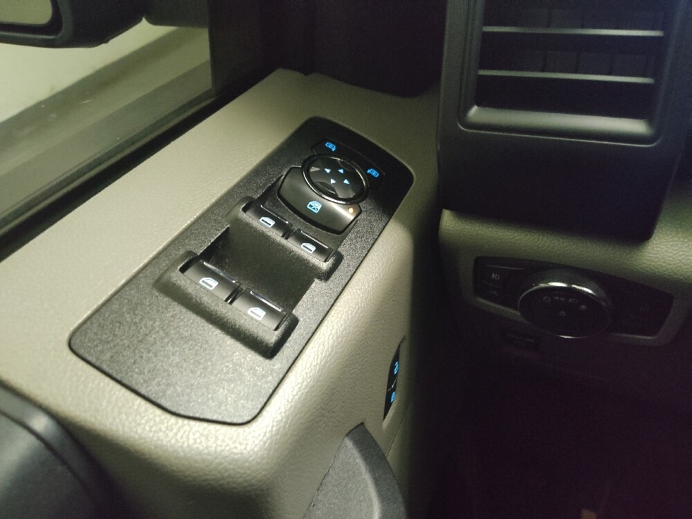 2019 Ford F150 in Eastpointe, MI 48021 - 18141805 27