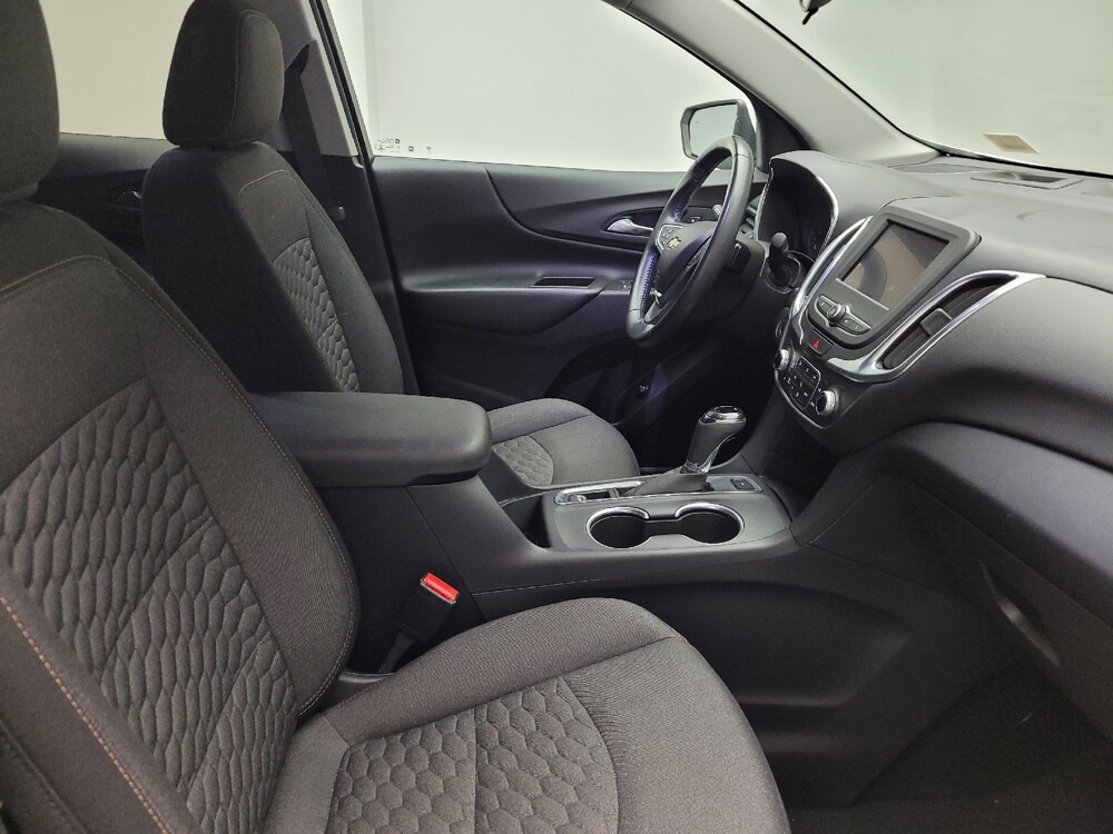 2020 Chevrolet Equinox in Eastpointe, MI 48021 - 18141806 21