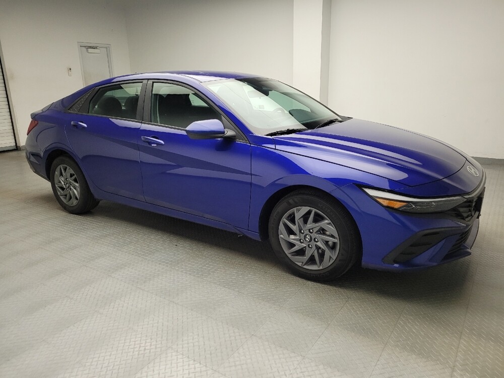 2024 Hyundai Elantra in Eastpointe, MI 48021 - 18141808 11