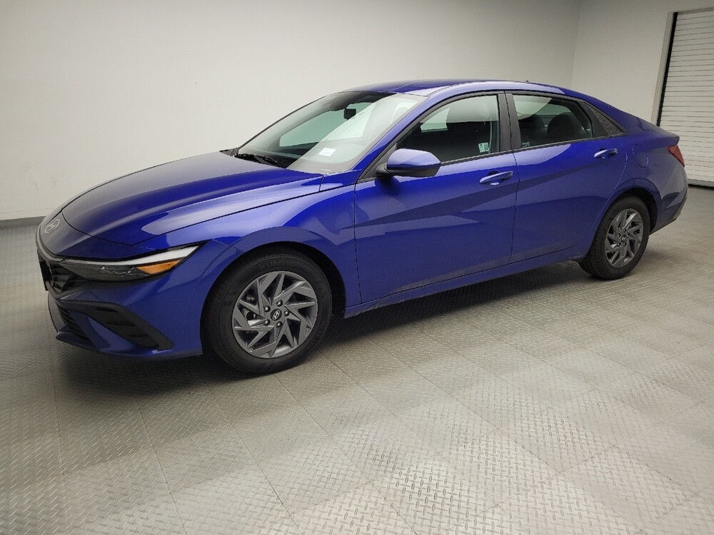 2024 Hyundai Elantra in Eastpointe, MI 48021 - 18141808 2