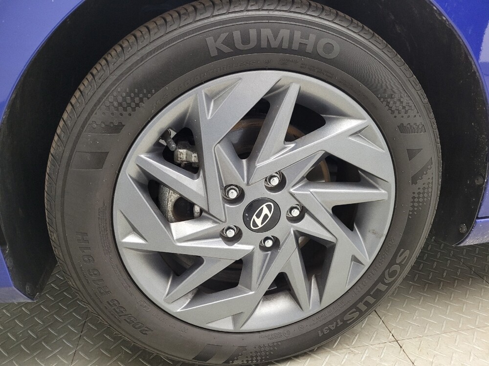 2024 Hyundai Elantra in Eastpointe, MI 48021 - 18141808 31