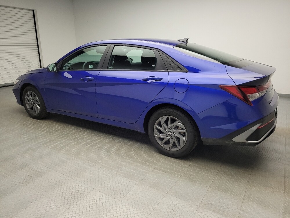 2024 Hyundai Elantra in Eastpointe, MI 48021 - 18141808 3