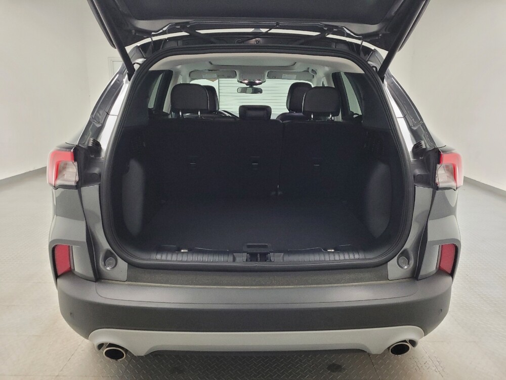 2022 Ford Escape in Eastpointe, MI 48021 - 18141812 29