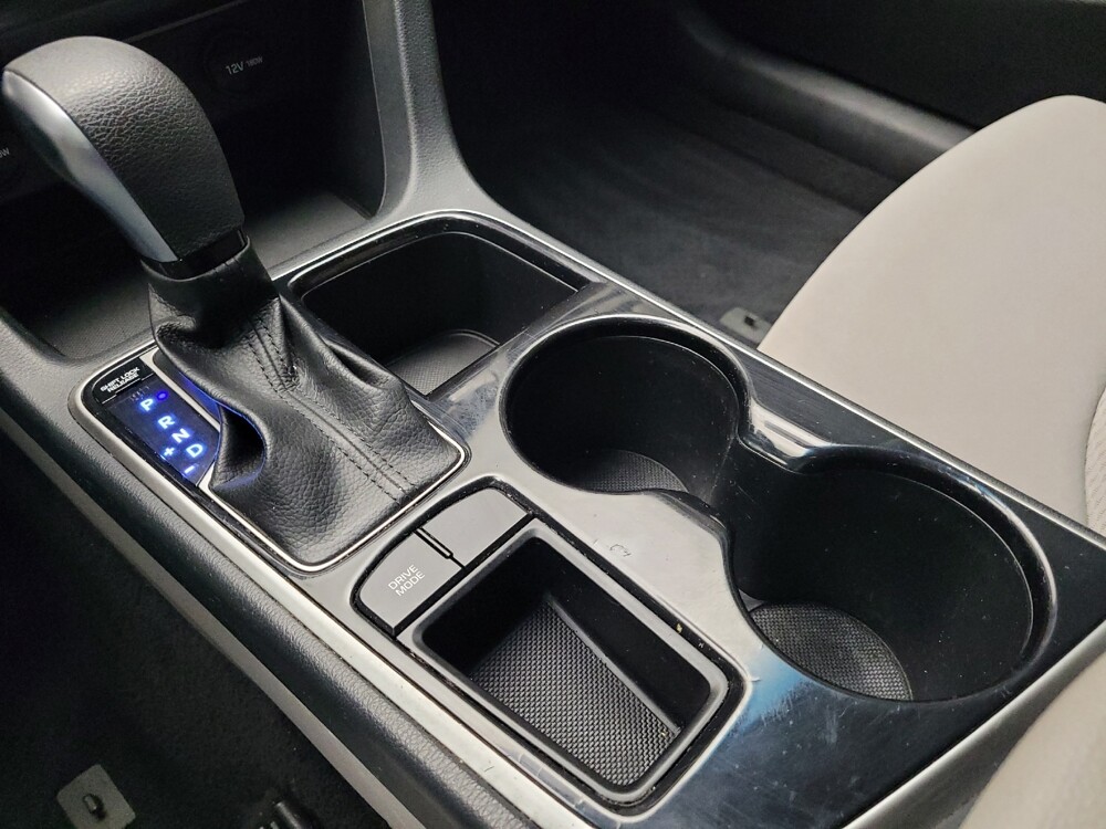 2018 Hyundai Sonata in Taylor, MI 48180 - 18141822 26