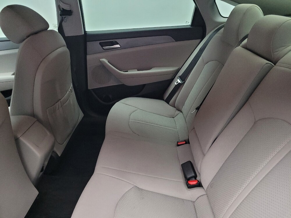 2018 Hyundai Sonata in Taylor, MI 48180 - 18141822 18