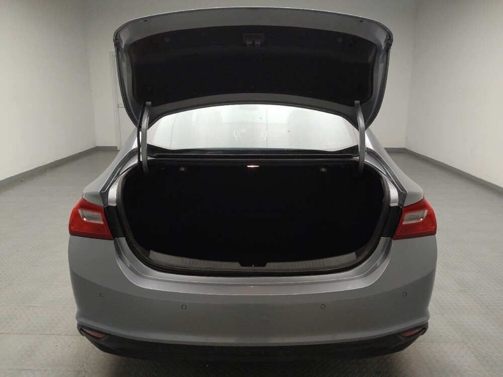 2025 Chevrolet Malibu in Taylor, MI 48180 - 18141824 29