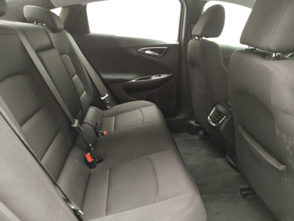 2025 Chevrolet Malibu in Taylor, MI 48180 - 18141824 19