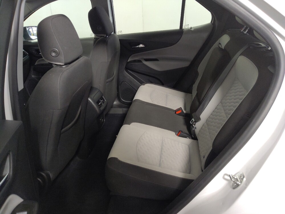 2021 Chevrolet Equinox in Midlothian, IL 60445 - 18141826 18