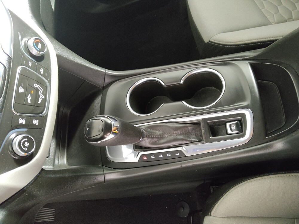 2021 Chevrolet Equinox in Midlothian, IL 60445 - 18141826 26