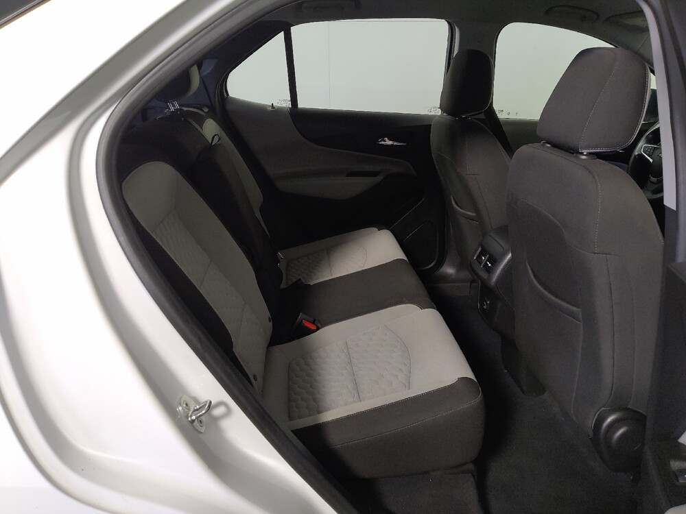 2021 Chevrolet Equinox in Midlothian, IL 60445 - 18141826 19