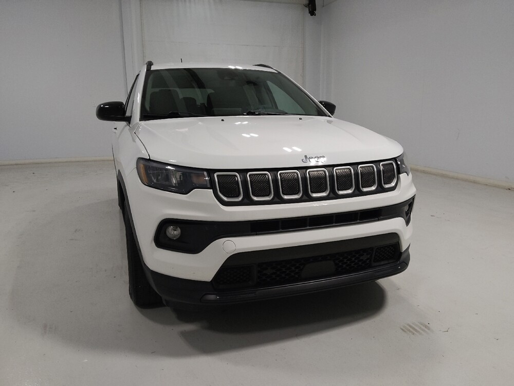 2022 Jeep Compass in Columbus, OH 43231 - 18141848 14