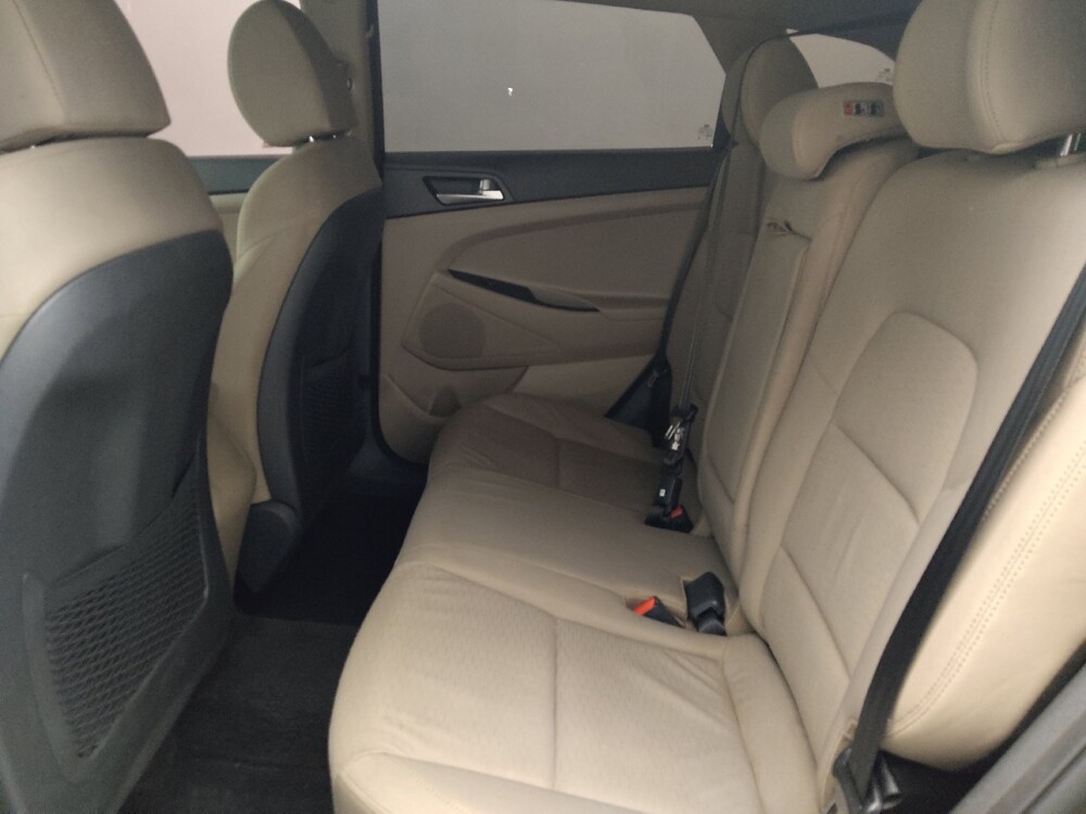 2019 Hyundai Tucson in Hialeah, FL 33014 - 18141850 18