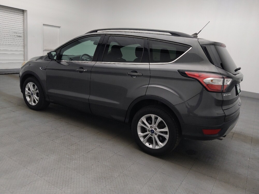 2018 Ford Escape in Jacksonville, FL 32210 - 18141851 3