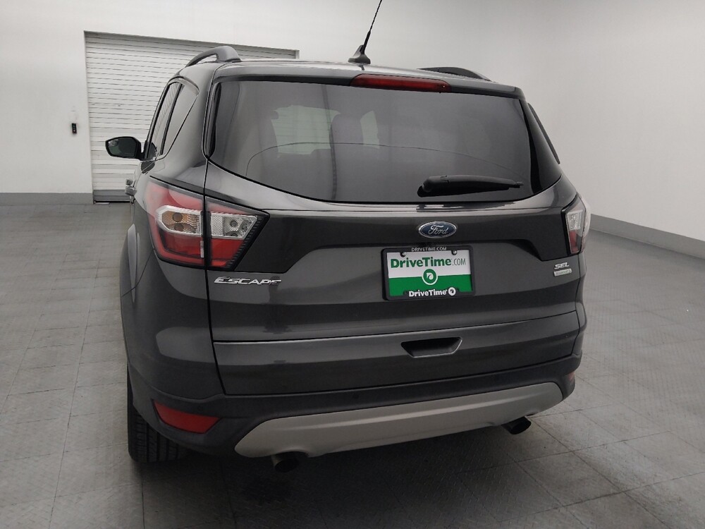 2018 Ford Escape in Jacksonville, FL 32210 - 18141851 6