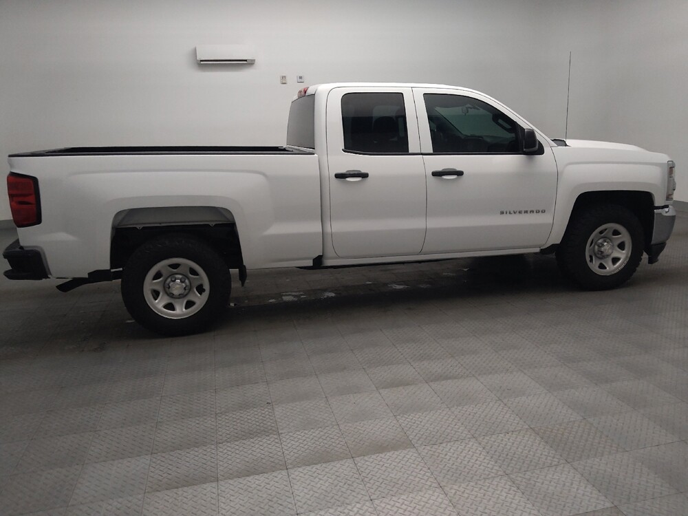 2019 Chevrolet Silverado 1500 in Lubbock, TX 79424 - 18141855 9