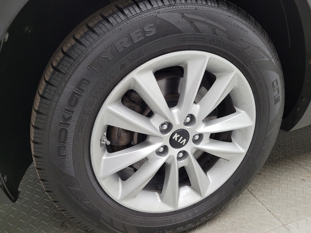 2019 Kia Sorento in Eastpointe, MI 48021 - 18141865 31