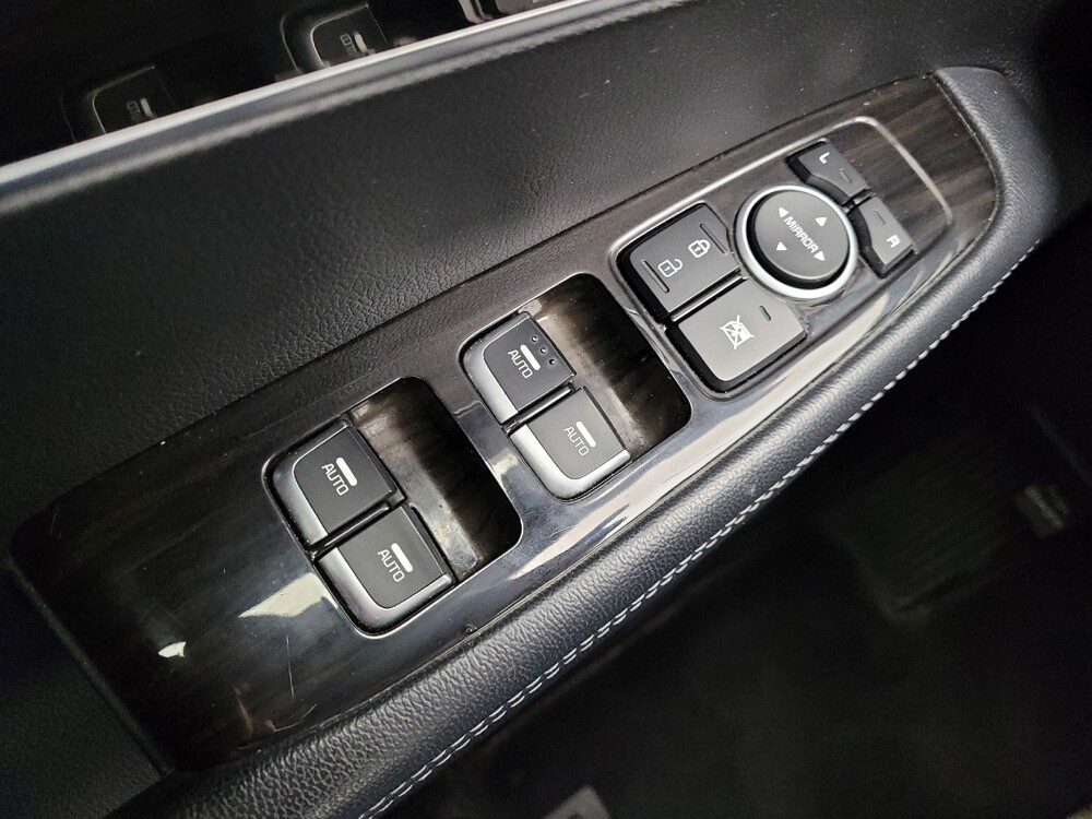 2019 Kia Sorento in Eastpointe, MI 48021 - 18141865 27