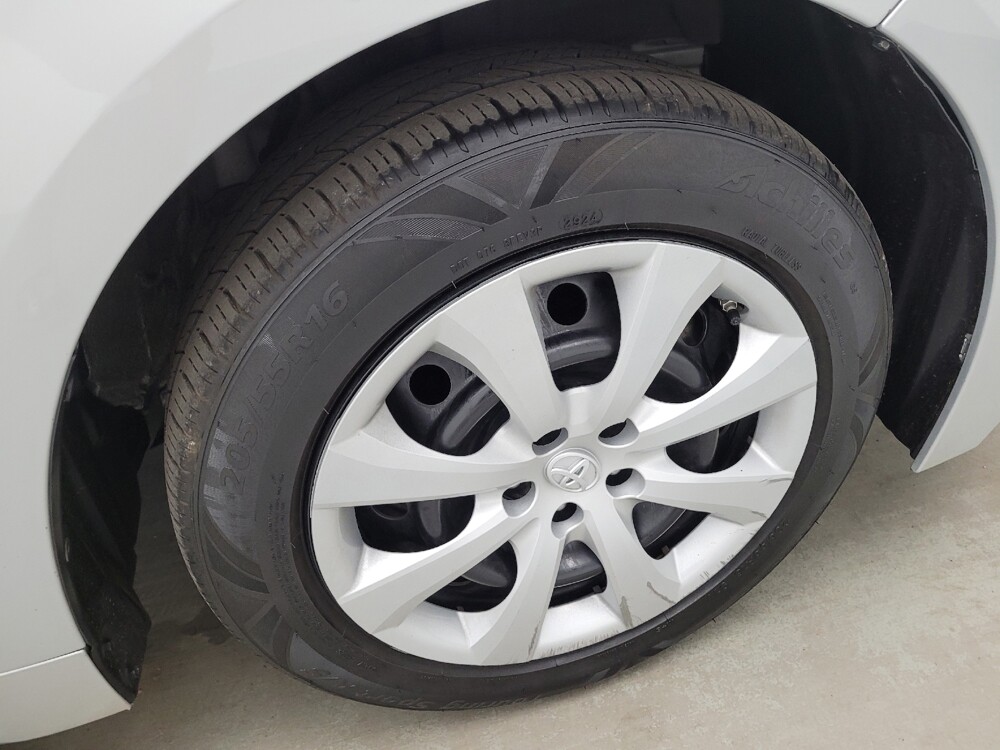 2022 Toyota Corolla in Columbus, OH 43228 - 18141869 31