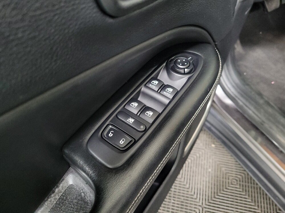 2021 Jeep Compass in Langhorne, PA 19047 - 18141876 27