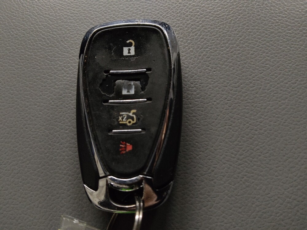 2020 Chevrolet Malibu in Duluth, GA 30096 - 18141880 32