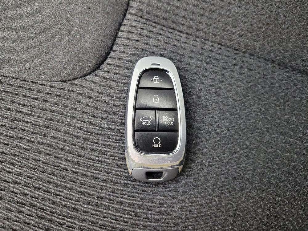 2023 Hyundai Santa Fe in Eastpointe, MI 48021 - 18141882 32
