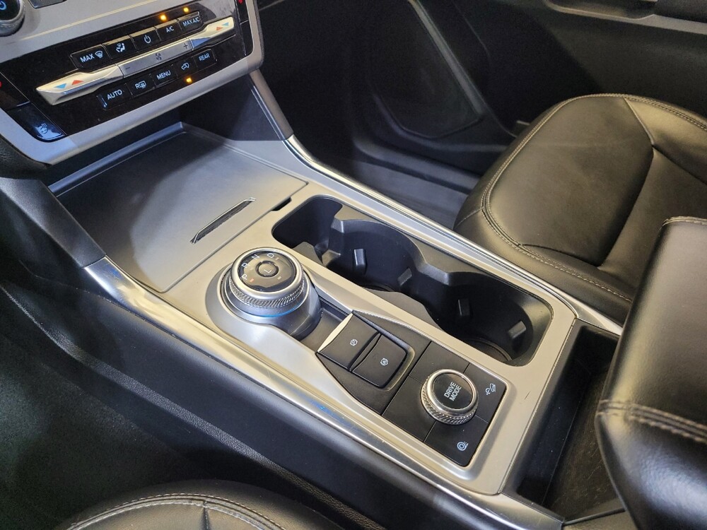 2022 Ford Explorer in Columbus, OH 43228 - 18141883 26