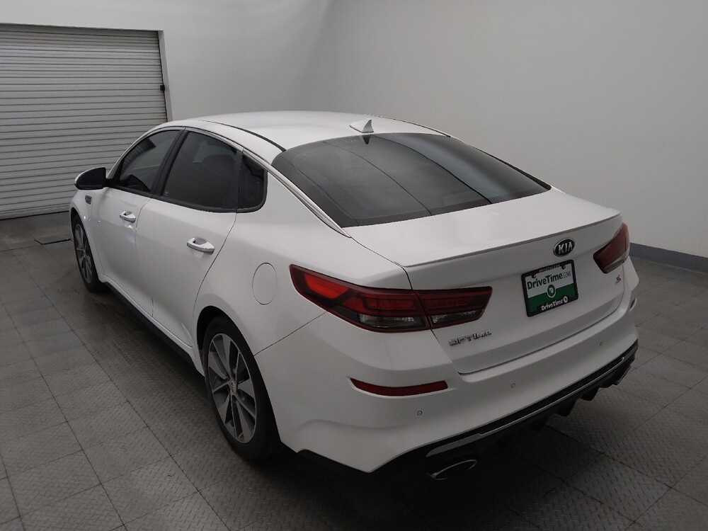 2019 Kia Optima in Houston, TX 77060 - 18141886 5