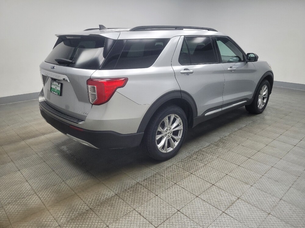 2021 Ford Explorer in Indianapolis, IN 46219 - 18141887 10