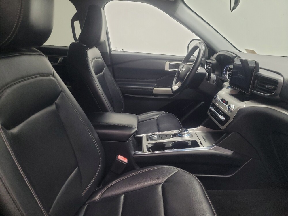 2021 Ford Explorer in Indianapolis, IN 46219 - 18141887 21