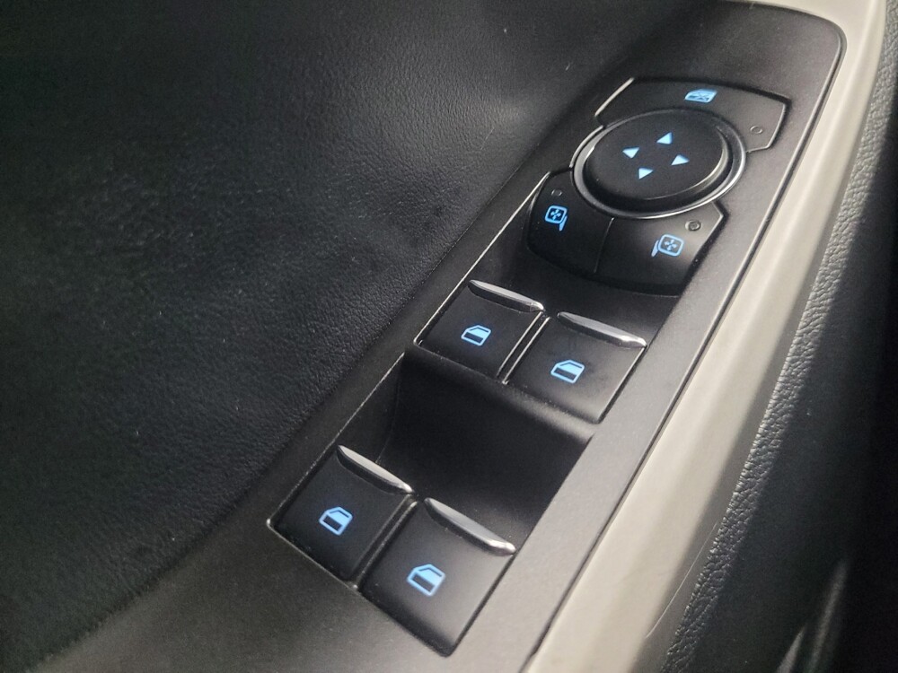 2021 Ford Explorer in Indianapolis, IN 46219 - 18141887 26