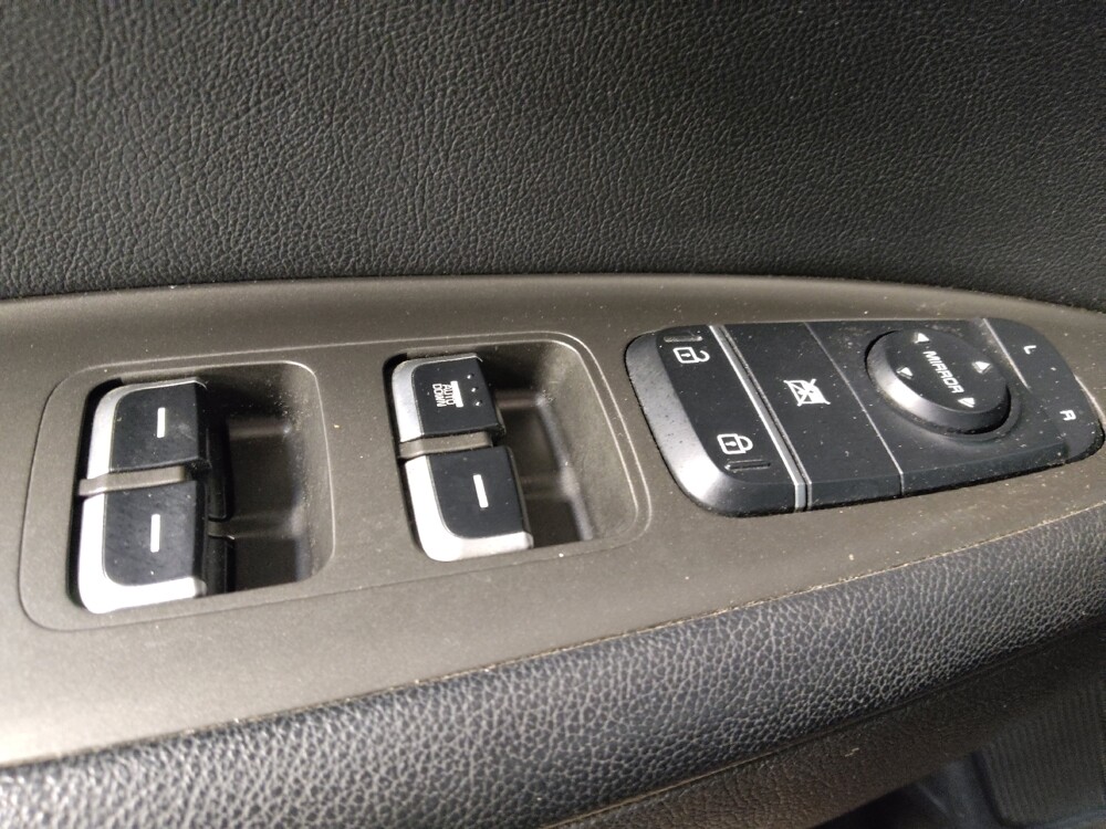 2020 Kia Optima in Salem, VA 24153 - 18141888 27